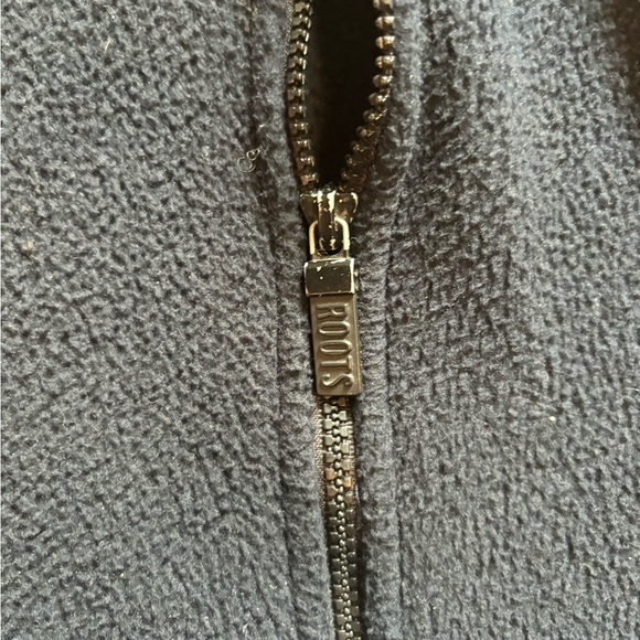 Vintage Roots Athletics Navy Blue Fleece - Picture 6 of 6